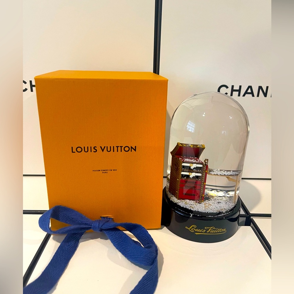 Louis Vuitton Snow Globe